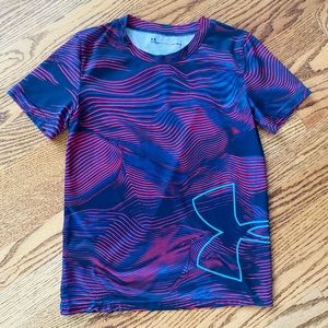🌸Under Armour boys tee